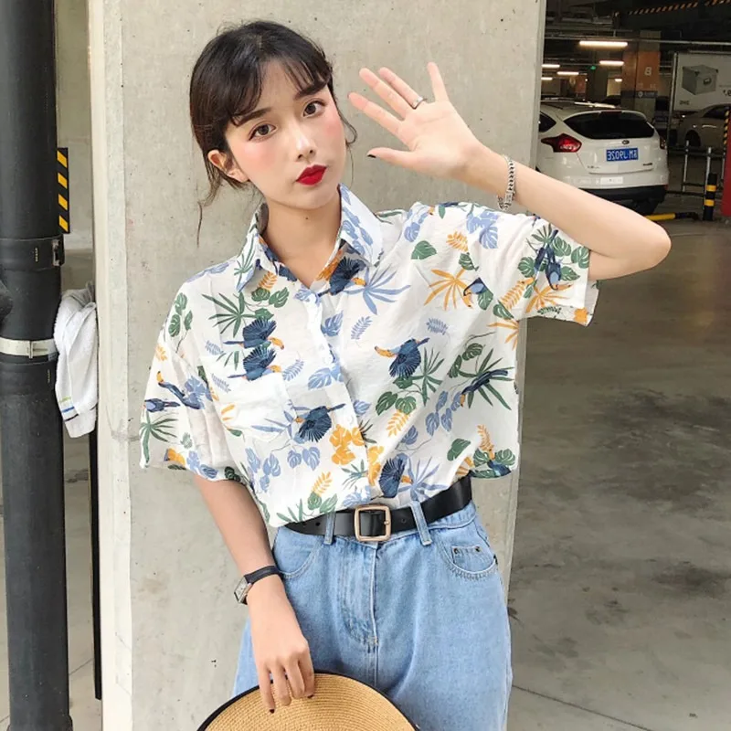 Floral Print Blouse Women Casual Turn-down Collar Beach Style Short Sleeve Loose Button Up Shirt Holiday
Floral Print Blouse Women Casual Turn-down Collar Beach Style Short Sleeve Loose Button Up Shirt Holiday