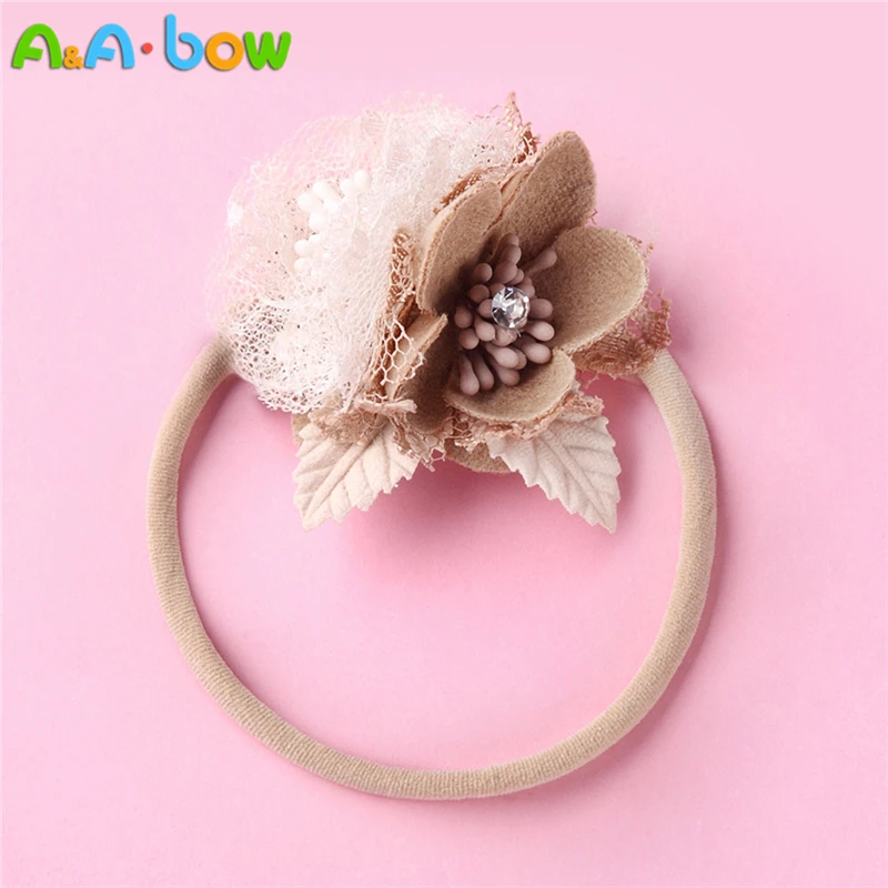 1pcs Boutique Artificial Flower Headbands Beauty Lace Floral Nylon Hairband For Newborn Kids Safe Headwear Gift Hair Accessories
1pcs Boutique Artificial Flower Headbands Beauty Lace Floral Nylon Hairband For Newborn Kids Safe Headwear Gift Hair Accessories