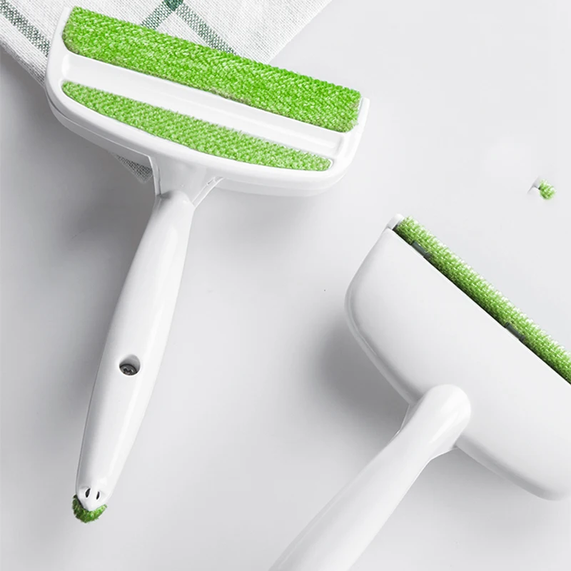 Simple Portable clothing sticker dust brush Cleaning Brush Dust Remover Lint Dust Brush Hair Remover 14.5*10.1*3.3cm
Simple Portable clothing sticker dust brush Cleaning Brush Dust Remover Lint Dust Brush Hair Remover 14.5*10.1*3.3cm
