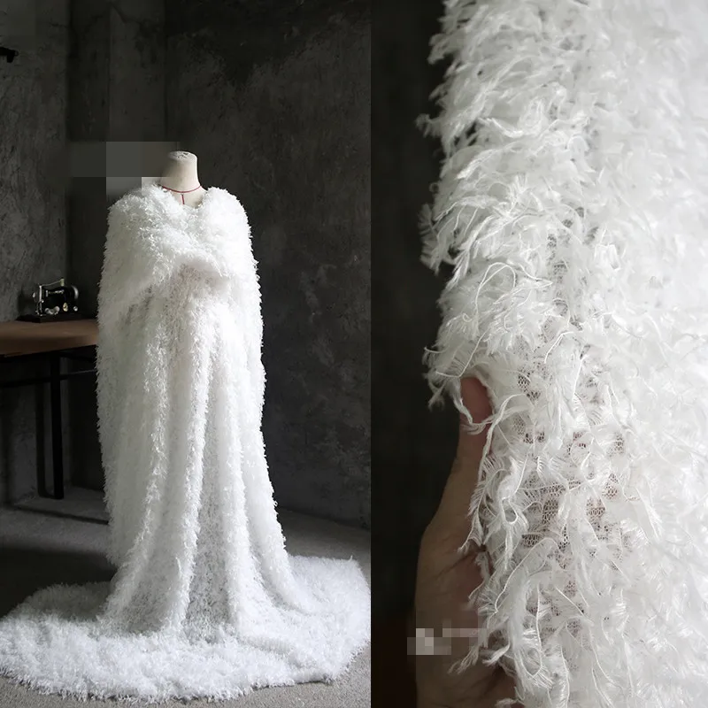 45cm*175cm/piece Creative fringed feathery designer fabrics diy outerwear coat high-end background fabric
45cm*175cm/piece Creative fringed feathery designer fabrics diy outerwear coat high-end background fabric