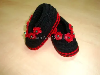 Black and Red Baby Shoes for Christmas - girls shoes - crochet shoes - crochet booties - winter
Black and Red Baby Shoes for Christmas - girls shoes - crochet shoes - crochet booties - winter