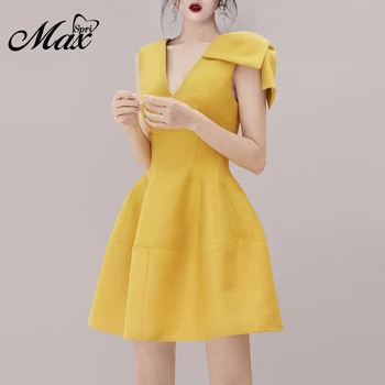Max Spri 2019 New Fashion Sexy V Neck Bow Details Sleeveless A-Line Women Office Wearing Solid Party Club Mini Dress Yellow
Max Spri 2019 New Fashion Sexy V Neck Bow Details Sleeveless A-Line Women Office Wearing Solid Party Club Mini Dress Yellow