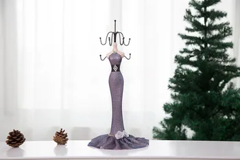 High-end jewelry storage model wrought iron jewelry frame earring necklace creative jewelry display stand jewelry display props
High-end jewelry storage model wrought iron jewelry frame earring necklace creative jewelry display stand jewelry display props