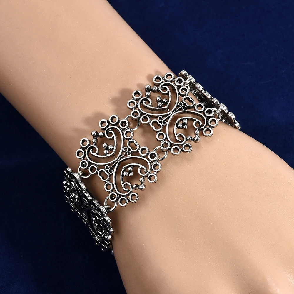 Retro Women Anti-silver Anti-gold Wide Pierced Bracelet Bangle For Women Fashion Jewelry
Retro Women Anti-silver Anti-gold Wide Pierced Bracelet Bangle For Women Fashion Jewelry