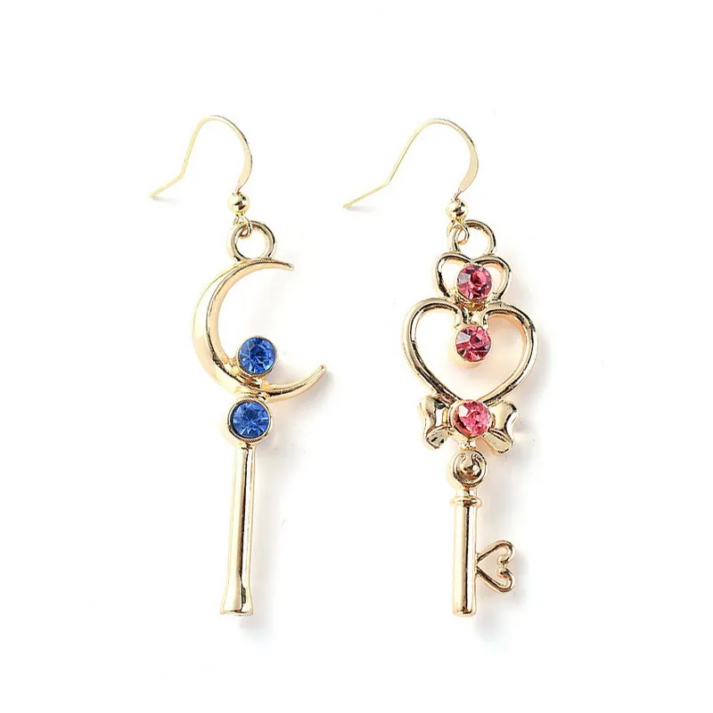 Fashion Retro Sailor Moon Heart Crystal Key Lock Dangle Earring Exaggerated Dissymmetry Pendientes Lady Jewelry Bijoux Oorbellen
Fashion Retro Sailor Moon Heart Crystal Key Lock Dangle Earring Exaggerated Dissymmetry Pendientes Lady Jewelry Bijoux Oorbellen