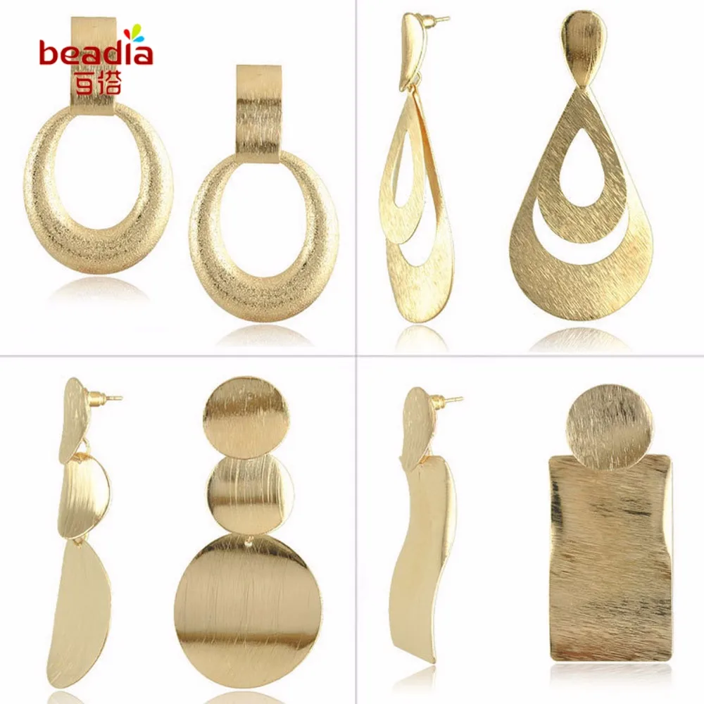 New Arrival 1pair/bag Vintage Irregular Shaped Metal Earrings Large Chain Violin Drop Round pieces and Square
New Arrival 1pair/bag Vintage Irregular Shaped Metal Earrings Large Chain Violin Drop Round pieces and Square