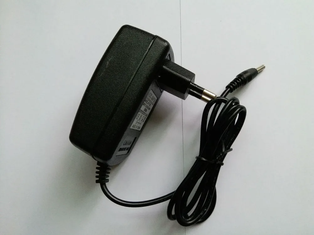 Universal Power Adapter Wall Charger 5V 2.5A 2500mA for Prestigio SmartBook 116A PSB116A01BFW_RB
Universal Power Adapter Wall Charger 5V 2.5A 2500mA for Prestigio SmartBook 116A PSB116A01BFW_RB