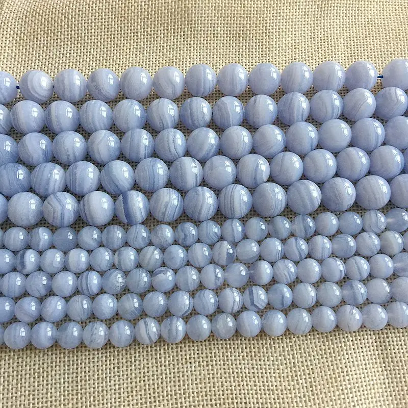 Natural Jewelry Beads Blue Chalcedony Stone Smooth Line Agates Round AA Quality 4 mm 6 mm 8 mm 10 mm 12 mm DIY Jewelry Making
Natural Jewelry Beads Blue Chalcedony Stone Smooth Line Agates Round AA Quality 4 mm 6 mm 8 mm 10 mm 12 mm DIY Jewelry Making