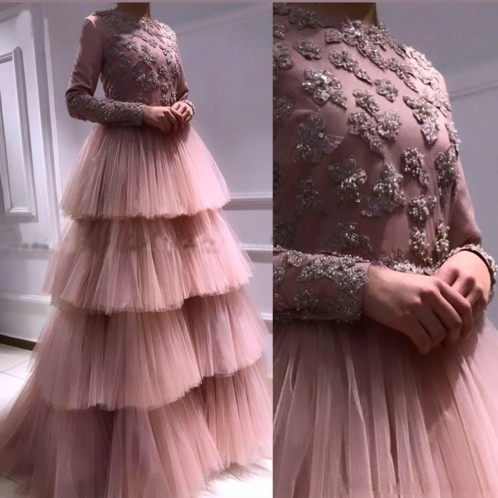Blush Pink Long Sleeves Muslim Evening Gowns 2019 Elegant Long Tiered Tulle Arabic Women Formal Party Dress Dubai Prom Gowns
Blush Pink Long Sleeves Muslim Evening Gowns 2019 Elegant Long Tiered Tulle Arabic Women Formal Party Dress Dubai Prom Gowns