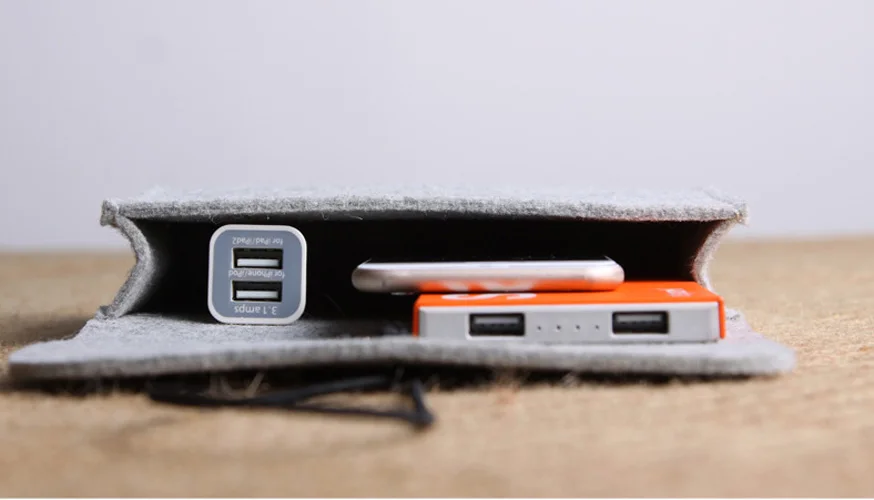Gray/Black Mini Felt Pouch Power Bank Storage Bag For Data Cable Mouse Travel Organizer
Gray/Black Mini Felt Pouch Power Bank Storage Bag For Data Cable Mouse Travel Organizer