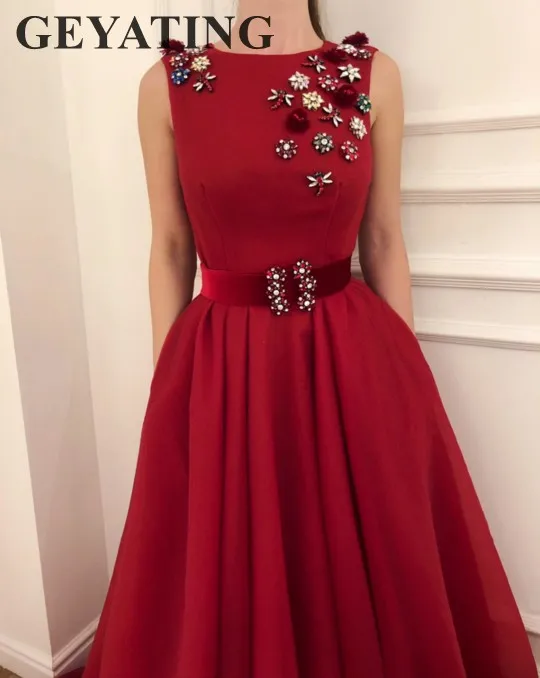Elegant Sleeveless Evening Dress 2019 Long Red Wedding Formal Party Gowns Robe de soiree Crystal Plus Size Women Prom Dresses
Elegant Sleeveless Evening Dress 2019 Long Red Wedding Formal Party Gowns Robe de soiree Crystal Plus Size Women Prom Dresses