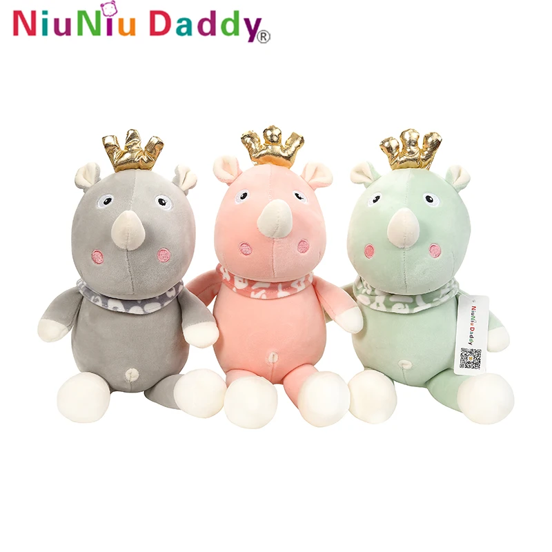 Niuniu Daddy Stuffed Animals Plush Toy Rhinoceros Wearing Scarf Crown Toys Soft Cute Dolls Plush For Girls Children 3 Style Gift
Niuniu Daddy Stuffed Animals Plush Toy Rhinoceros Wearing Scarf Crown Toys Soft Cute Dolls Plush For Girls Children 3 Style Gift