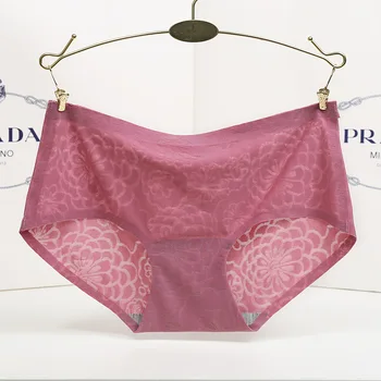 5 Pieces Per packExplosion Models One-piece Ice silk Seamless Underwear Comfortable Middle Waist Jacquard Pressure Side
5 Pieces Per packExplosion Models One-piece Ice silk Seamless Underwear Comfortable Middle Waist Jacquard Pressure Side