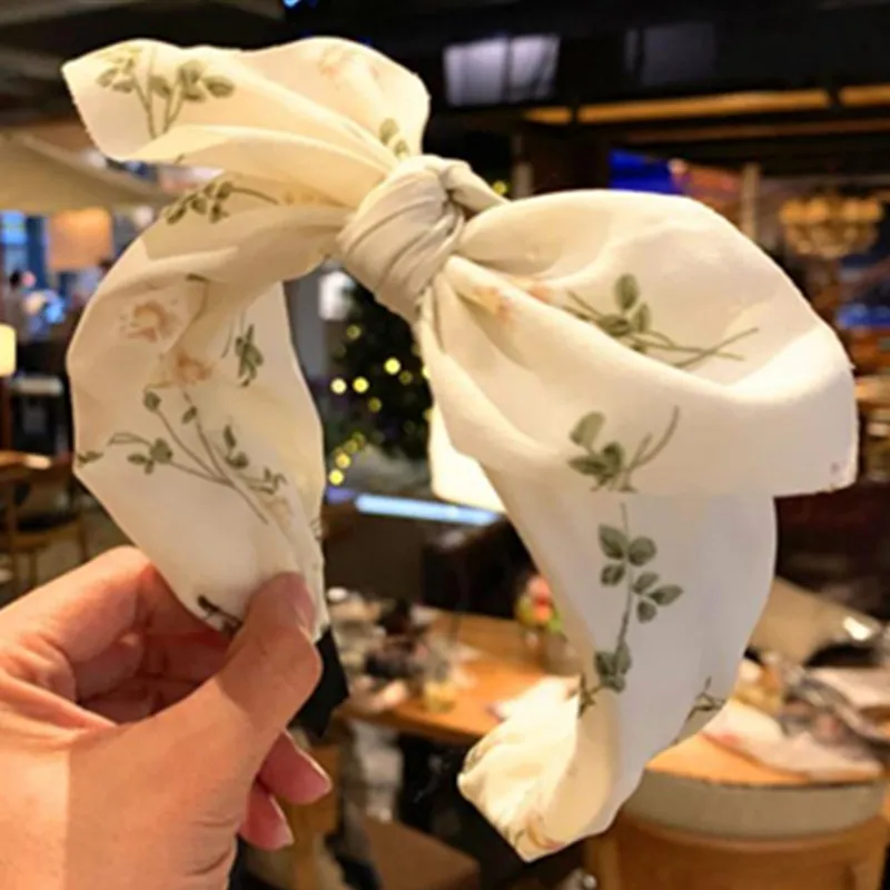 New Floar Print Headband Women Bow Hairband Korean Style Simple Chiffon Fabric Hair Bow Headband Girls Adult Summer Headband Bow
New Floar Print Headband Women Bow Hairband Korean Style Simple Chiffon Fabric Hair Bow Headband Girls Adult Summer Headband Bow