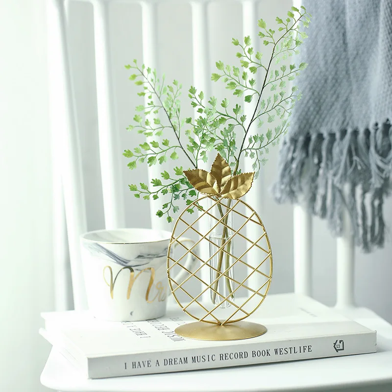 Nordic Modern Golden Personality Pineapple Glass Hydroponic Vase Ornaments Home Decoration Living Room Desktop Restaurant Decor
Nordic Modern Golden Personality Pineapple Glass Hydroponic Vase Ornaments Home Decoration Living Room Desktop Restaurant Decor