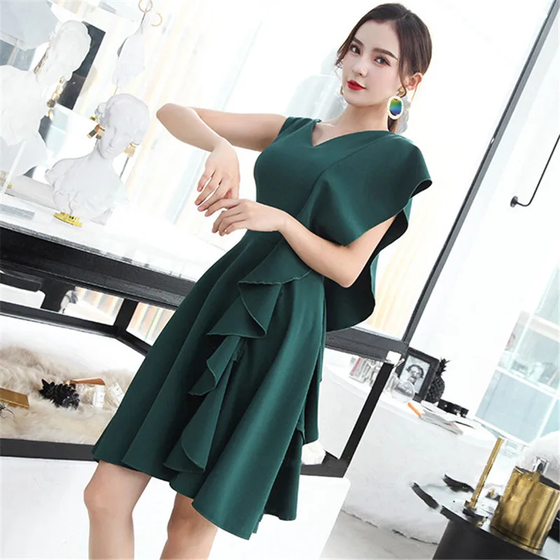 Green Dress Women XS-2XL 2019 New Summer Party Sleeveless Irregular Dresses Back Zipper Fashion Sexy Mini Vestido Feminina LR170
Green Dress Women XS-2XL 2019 New Summer Party Sleeveless Irregular Dresses Back Zipper Fashion Sexy Mini Vestido Feminina LR170