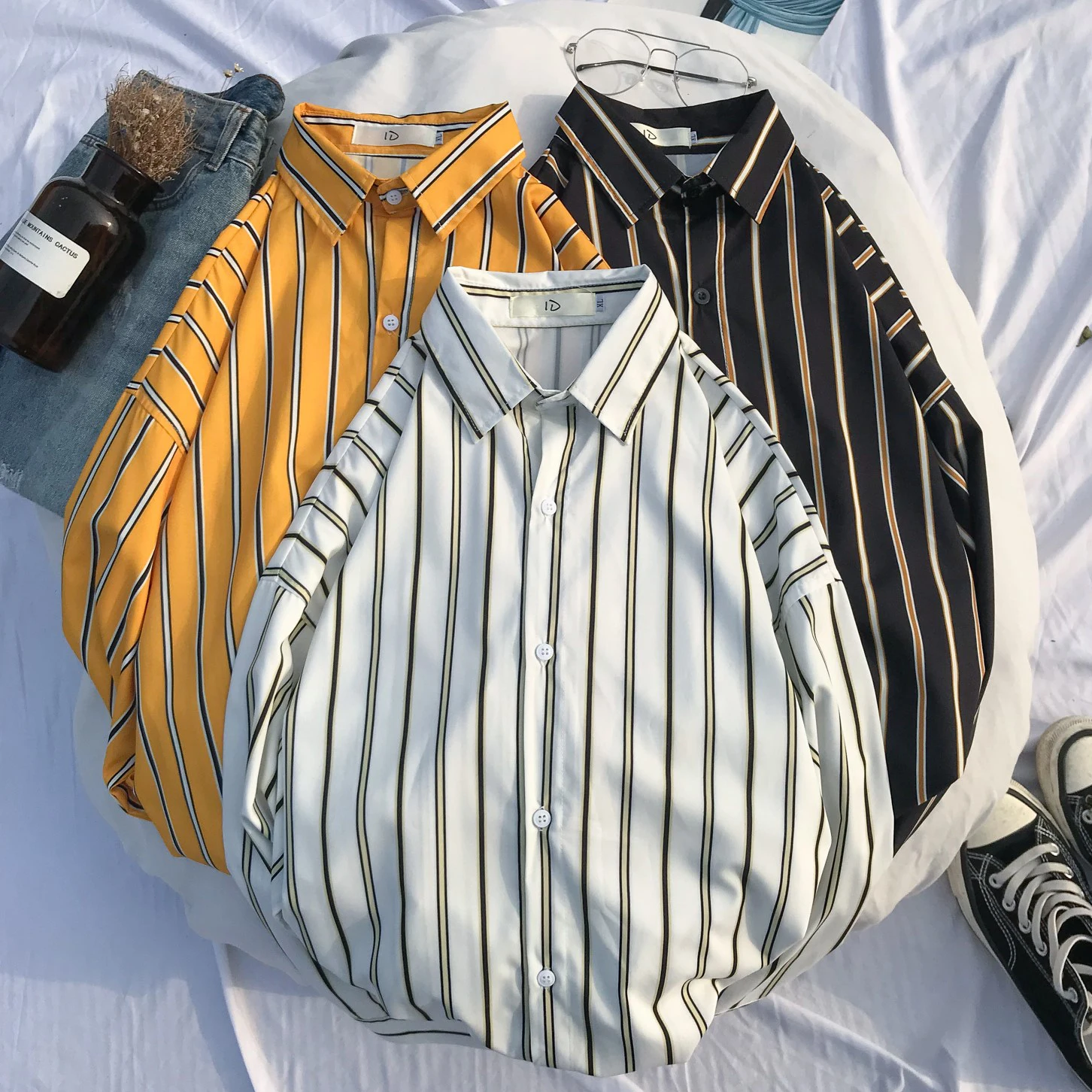 YASUGUOJI New 2019 Summer Japanese Loose Three-Quarter Sleeve Mens Shirts Fashion Contrast Color Vertical Striped Shirts for Men
YASUGUOJI New 2019 Summer Japanese Loose Three-Quarter Sleeve Mens Shirts Fashion Contrast Color Vertical Striped Shirts for Men
