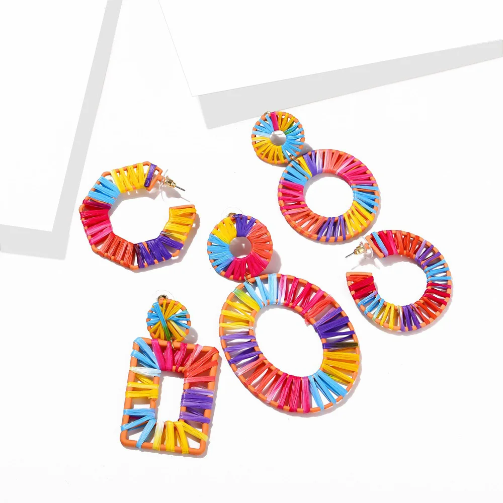 New earrings fashion jewelry 2019 creative colorful geometric candy color hand-woven Lafite earrings women's earrings
New earrings fashion jewelry 2019 creative colorful geometric candy color hand-woven Lafite earrings women's earrings