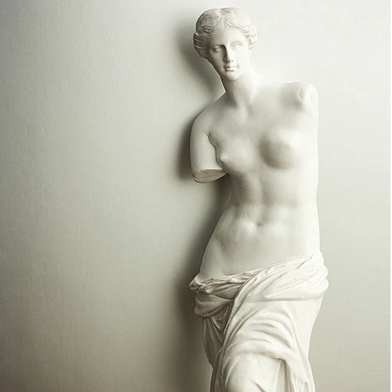 29CM Nude Venus de Milo Aphrodite Goddess Hellenistic statue Replica Reproduction Resin statue non- gypsum Statue Gypsum Sketch
29CM Nude Venus de Milo Aphrodite Goddess Hellenistic statue Replica Reproduction Resin statue non- gypsum Statue Gypsum Sketch