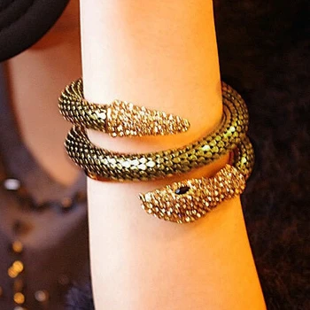 Hot New European Punk Vintage Bracelets & Bangles Golden Silver Color Crystal Snake Nightclub Retro Bangles For Wemen
Hot New European Punk Vintage Bracelets & Bangles Golden Silver Color Crystal Snake Nightclub Retro Bangles For Wemen