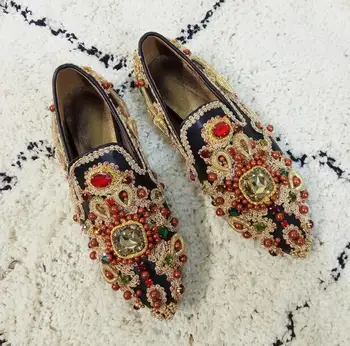 Luxury Colorful Rhinestone Flowers Women Pointy Toe Flats Fashion Ladies Slip On Ballet Flats Golden Embroidery Sexy Flats
Luxury Colorful Rhinestone Flowers Women Pointy Toe Flats Fashion Ladies Slip On Ballet Flats Golden Embroidery Sexy Flats