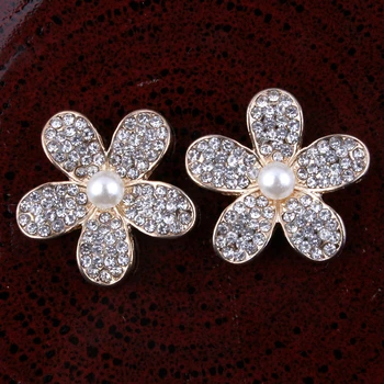 20pcs/lot 23MM 2Color Sparkly Rhinestone Button With Pearl For Garment Accessproes Shinny Flower Shape Alloy Button For Brooches
20pcs/lot 23MM 2Color Sparkly Rhinestone Button With Pearl For Garment Accessproes Shinny Flower Shape Alloy Button For Brooches