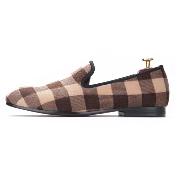 design Mixed color Plaid pattern velvet shoes Fashion party and wedding men dress shoes handmade loafers men shoes
design Mixed color Plaid pattern velvet shoes Fashion party and wedding men dress shoes handmade loafers men shoes