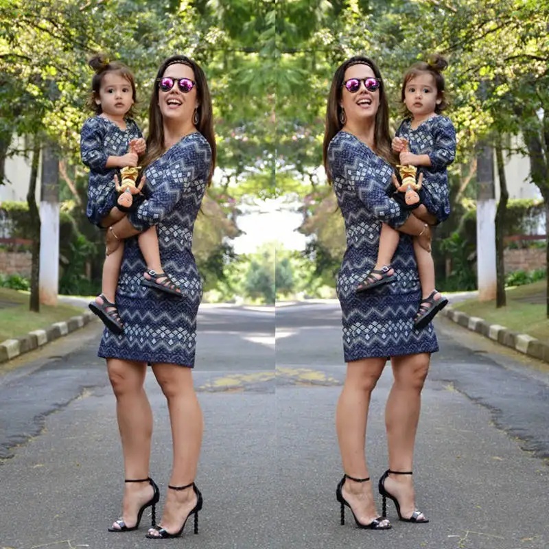 Mommy and me family matching mother daughter dresses clothes striped mom dress kids child outfits mum big sister baby girl D074
Mommy and me family matching mother daughter dresses clothes striped mom dress kids child outfits mum big sister baby girl D074