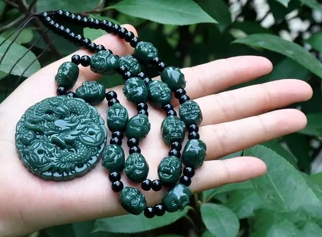 charming handmade carving Xinjiang hetian jades zodiac dragon pearl 18 arhats necklace pendant dragon play
charming handmade carving Xinjiang hetian jades zodiac dragon pearl 18 arhats necklace pendant dragon play