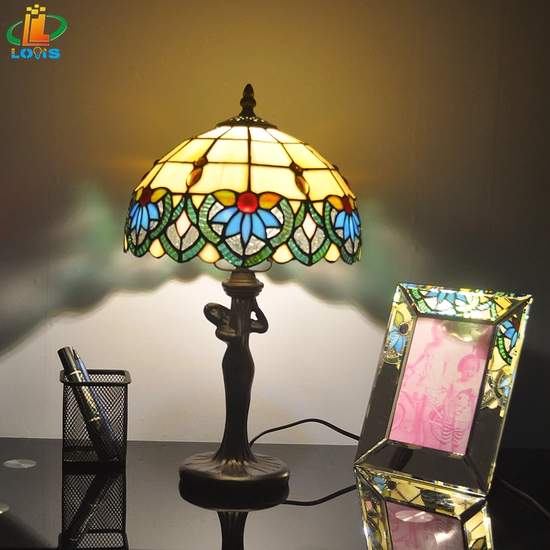 Free delivery of 10 inches of European orchid Tiffany beauty bedroom bedside lamp glass lamp study antique fashion lighting
Free delivery of 10 inches of European orchid Tiffany beauty bedroom bedside lamp glass lamp study antique fashion lighting