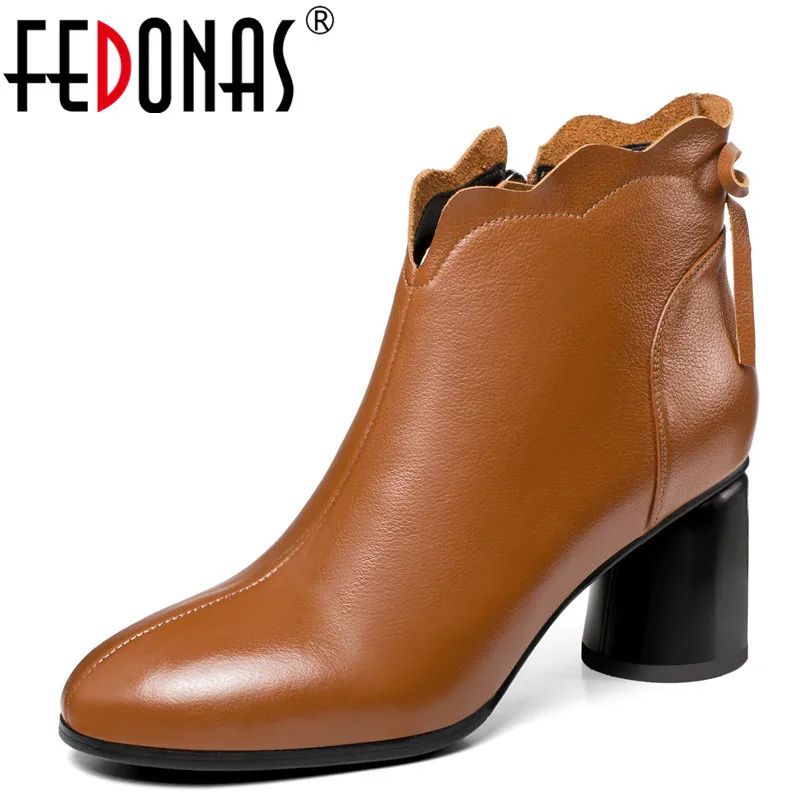 FEDONAS 1New Women Ankle Boots Autumn Winter Warm Genuine Leather High Heels Shoes Round Toe Concise Office Career Basic Boots
FEDONAS 1New Women Ankle Boots Autumn Winter Warm Genuine Leather High Heels Shoes Round Toe Concise Office Career Basic Boots