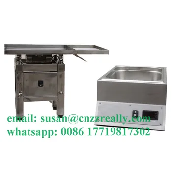 Chocolate Candy Melting Pot Electric Chocolate Fountain Fondue Chocolate Melt Pot Melter Machine
Chocolate Candy Melting Pot Electric Chocolate Fountain Fondue Chocolate Melt Pot Melter Machine