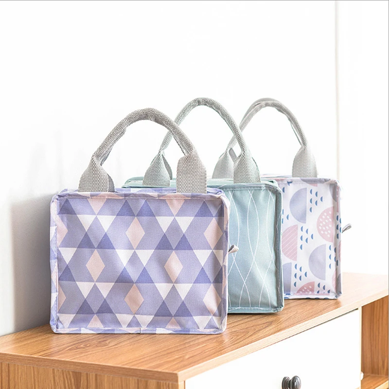 2019 Female Fashion Portable Tote Cooler Lunch Bag Fresh Insulated Women Lunch Bag Thermal Kids Food Picnic Organizer Bag
2019 Female Fashion Portable Tote Cooler Lunch Bag Fresh Insulated Women Lunch Bag Thermal Kids Food Picnic Organizer Bag