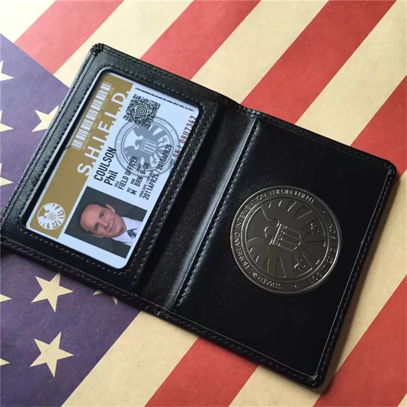 Agents of Shield S.H.I.E.L.D. Metal SHIELD Badge Pin & ID Cards Genuine Leather Case Holder Wallet 1:1 Gift Cosplay Collection
Agents of Shield S.H.I.E.L.D. Metal SHIELD Badge Pin & ID Cards Genuine Leather Case Holder Wallet 1:1 Gift Cosplay Collection