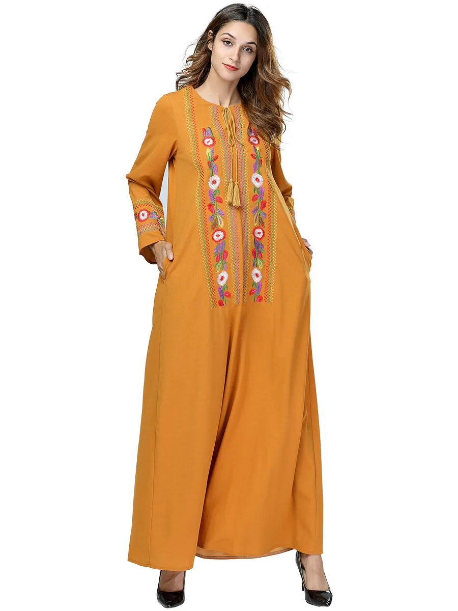 Muslim Embroidered Abaya Dress in Dubai Islamic Clothing For Women Bat sleeve Casual Loose Size Musulmane 7425#
Muslim Embroidered Abaya Dress in Dubai Islamic Clothing For Women Bat sleeve Casual Loose Size Musulmane 7425#