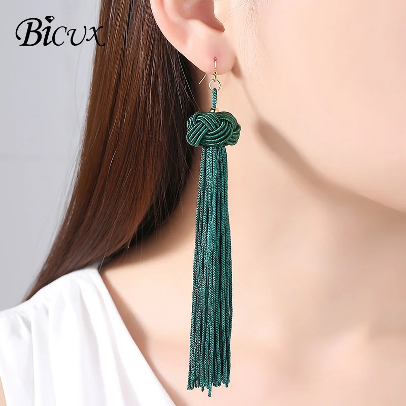 BICUX Fashion Elegant Long Bohemia Ethnic Tassel Drop Earrings for Women Girl Party Ball Personality Cotton Earring Jewelry Gift
BICUX Fashion Elegant Long Bohemia Ethnic Tassel Drop Earrings for Women Girl Party Ball Personality Cotton Earring Jewelry Gift