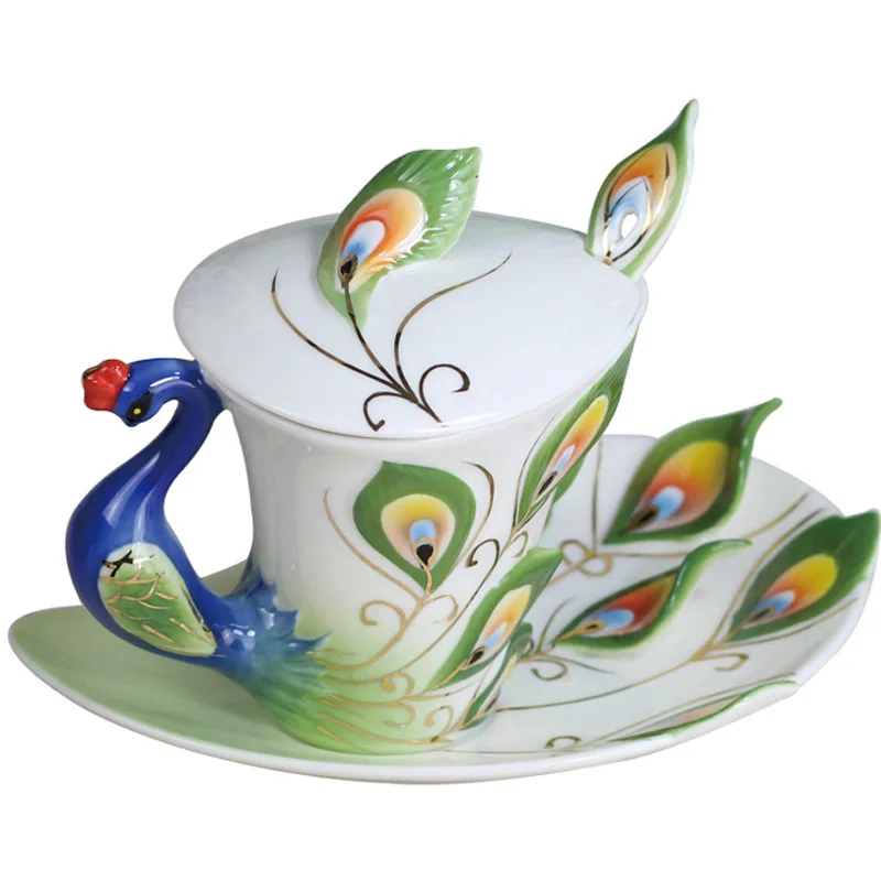 Newest 3D Bone China Peacock Coffee Mug with Saucer Tea cup ceramic cup with Spoon Lid water bottles Breakfast Milk cups Gift
Newest 3D Bone China Peacock Coffee Mug with Saucer Tea cup ceramic cup with Spoon Lid water bottles Breakfast Milk cups Gift
