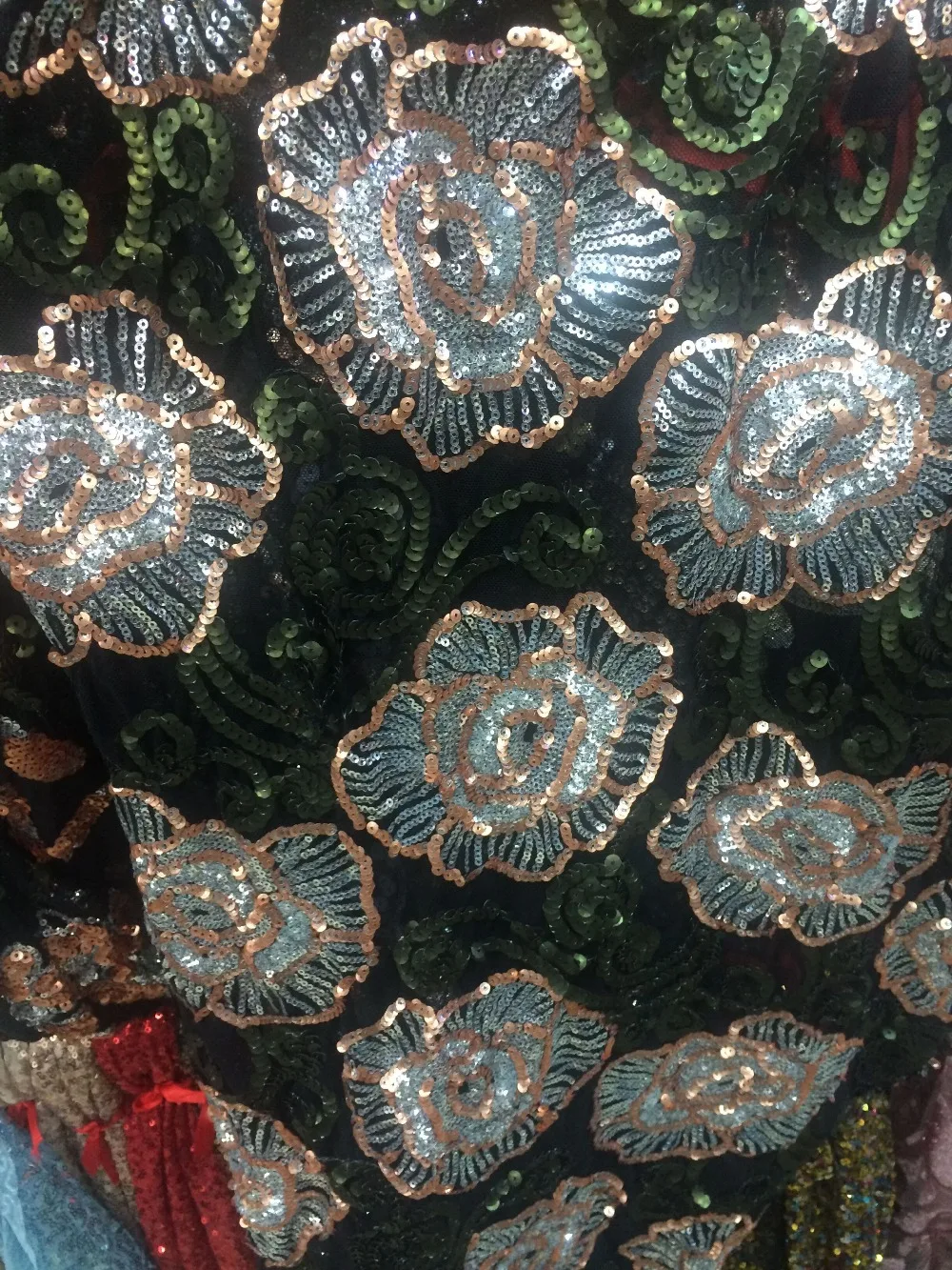 beautiful LJY-101934 french sequins lace fabric latest high quality flower african guipure lace fabric with sequins
beautiful LJY-101934 french sequins lace fabric latest high quality flower african guipure lace fabric with sequins