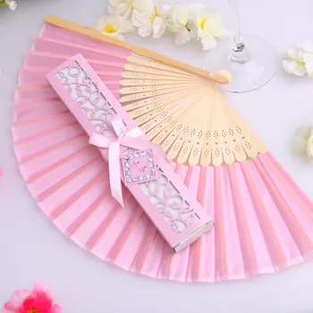 100pcs/lot Pink color Silk Fan in Elegant Gift Box Wedding Favors Lowest price Party Favors/wedding Gifts FREE SHIPPING
100pcs/lot Pink color Silk Fan in Elegant Gift Box Wedding Favors Lowest price Party Favors/wedding Gifts FREE SHIPPING