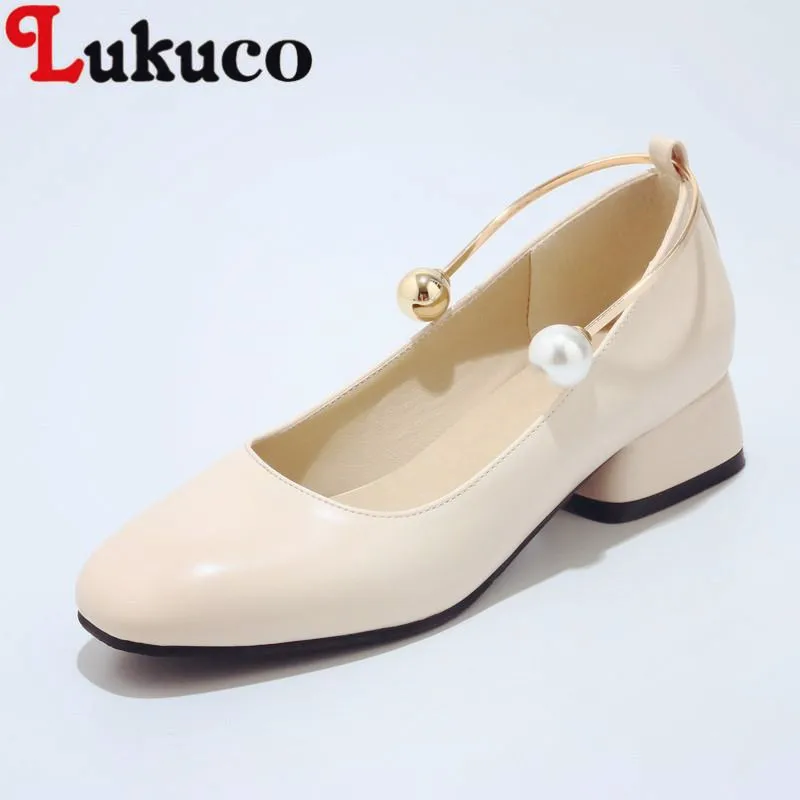 2018 Spring&Summer shoes Lukuco big size to 38 39 40 41 42 43 44 45 46 47 48 sweet style women pumps slip-on high quality shoes
2018 Spring&Summer shoes Lukuco big size to 38 39 40 41 42 43 44 45 46 47 48 sweet style women pumps slip-on high quality shoes