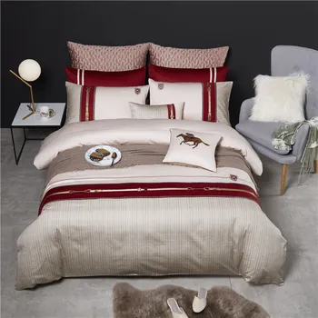 Home Textile egyptian cotton 4pcs Bedding Sets embroidery Bed Linen Quilt/duvet Cover Bed Sheet luxury bed set
Home Textile egyptian cotton 4pcs Bedding Sets embroidery Bed Linen Quilt/duvet Cover Bed Sheet luxury bed set