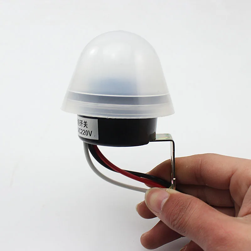 Hot sale 2pcs Light control switch sensor lamp controller AS-20 automatic lighting controller 220V photoswitchable sensitivity
Hot sale 2pcs Light control switch sensor lamp controller AS-20 automatic lighting controller 220V photoswitchable sensitivity