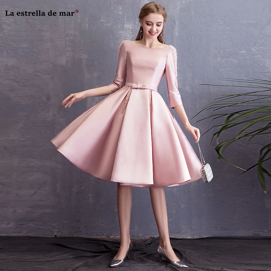 La estrella de mar vestidos coctel mujer 2021 new Scoop neck satin pearl 3/4 sleeve a Line pink cocktail dresses Tea Length
La estrella de mar vestidos coctel mujer 2021 new Scoop neck satin pearl 3/4 sleeve a Line pink cocktail dresses Tea Length