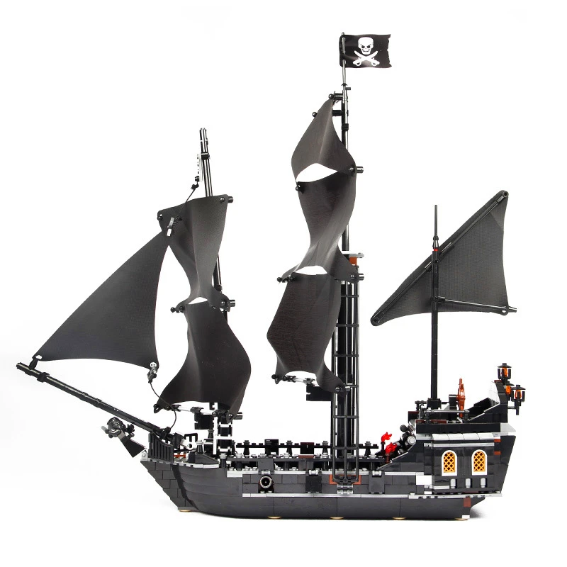 LEPIN 16006 Caribbean Pirates The Black Pearl Ship Building Blocks Brick Compatible LegoIN Technic 4184 Playmobil Toys
LEPIN 16006 Caribbean Pirates The Black Pearl Ship Building Blocks Brick Compatible LegoIN Technic 4184 Playmobil Toys