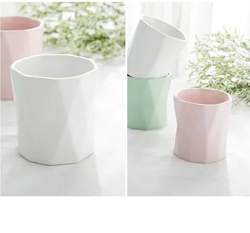 Creative ceramic water glass mug Korean Japanese style milk coffee cup porcelain para cafe amoureux love gift drinkware tools
Creative ceramic water glass mug Korean Japanese style milk coffee cup porcelain para cafe amoureux love gift drinkware tools