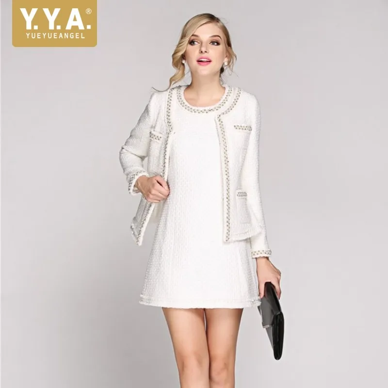 2019 New Winter Office Lady Sets Fashion Solid Pocket Coat Beads O Neck Sleeveless Dress 2 Piece Sets Slim Fit Women Outfits Set
2019 New Winter Office Lady Sets Fashion Solid Pocket Coat Beads O Neck Sleeveless Dress 2 Piece Sets Slim Fit Women Outfits Set