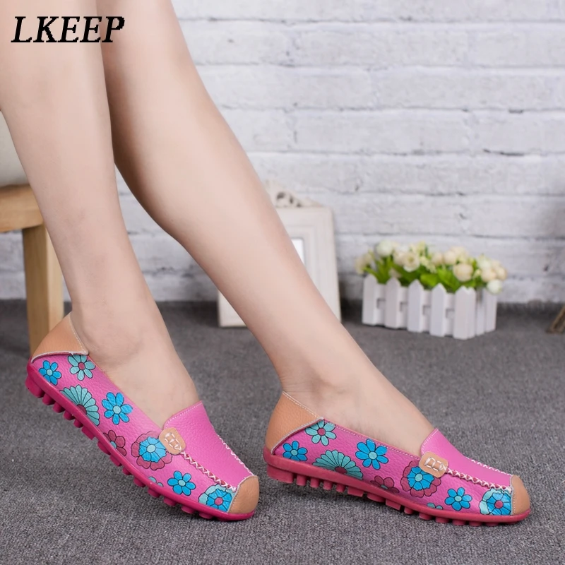 High Quality Genuine Leather Shoes Women Flats Boat Shoes Soft Gommino Flats Fashion Flowers Printing Flat Slip On Shoes
High Quality Genuine Leather Shoes Women Flats Boat Shoes Soft Gommino Flats Fashion Flowers Printing Flat Slip On Shoes