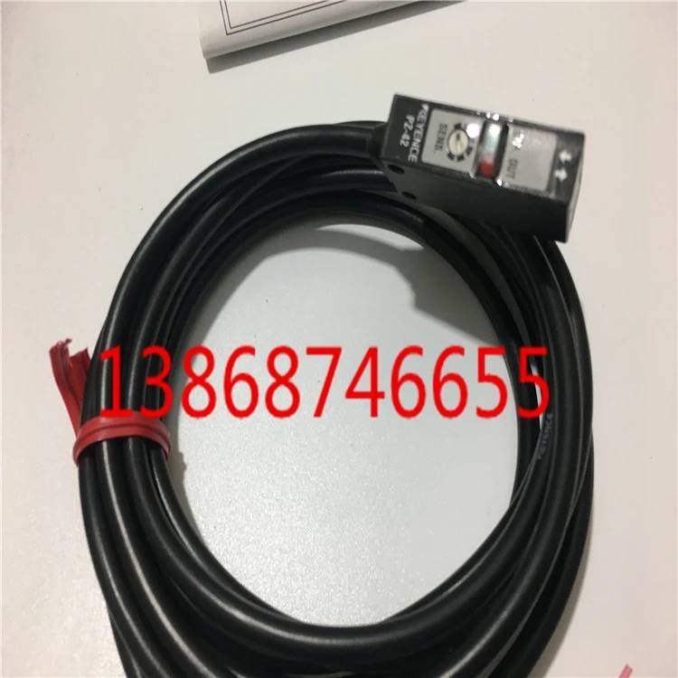 Free shipping Brand new original authentic KEYENCE photoelectric switch sensor PZ-42 spot sales KEYENCE PZ-42P
Free shipping Brand new original authentic KEYENCE photoelectric switch sensor PZ-42 spot sales KEYENCE PZ-42P