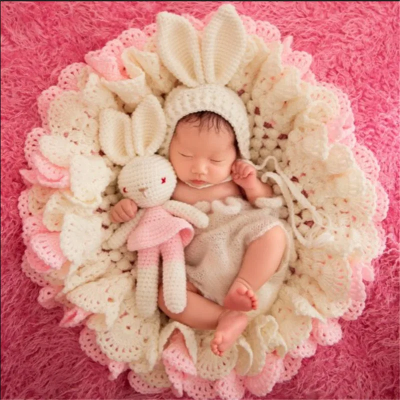 Newborn Posing Baby Photography Props Crochet Blanket Flokati Newborn Prop Set Knitted Hat Studio Shooting Props Background Pad
Newborn Posing Baby Photography Props Crochet Blanket Flokati Newborn Prop Set Knitted Hat Studio Shooting Props Background Pad