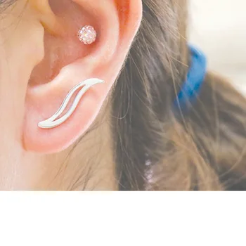 925 Sterling silver Waves Ear Climbers for Women Stud Earrings Ear Crawler Bohemian Cute S Shaped Piercing Earrings Jewelry
925 Sterling silver Waves Ear Climbers for Women Stud Earrings Ear Crawler Bohemian Cute S Shaped Piercing Earrings Jewelry